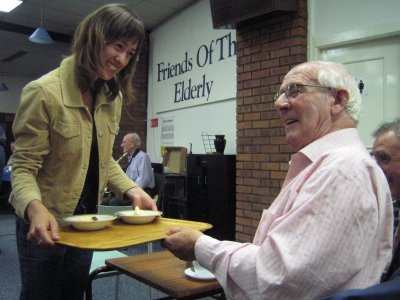 Friends of Ederly -Dublin, Irlanda
