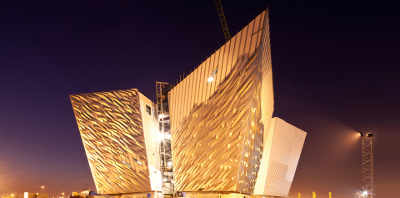 Il centro visitatori del nuovo Titanic Experience di Belfast