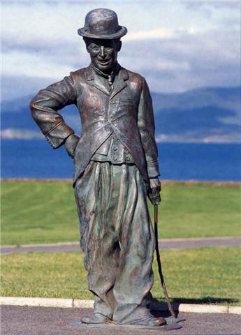 Statua di Charlie Chaplin Waterville Kerry Irlanda